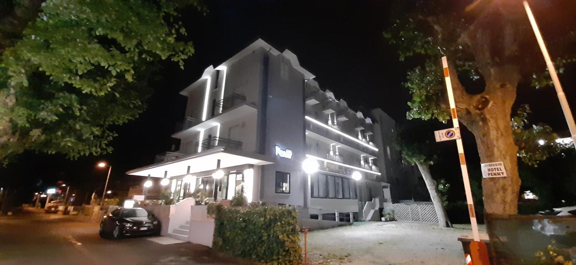 Hotel Penny Rímini Exterior foto